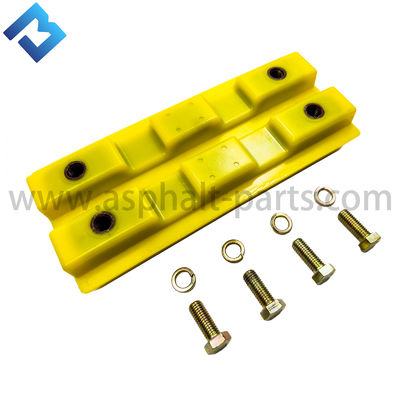 نوعية عالية 2411111 Track Pad 2102696 أحذية Poly Track لآلات طحن الطرق W1000F W1900 W2000DC W120F