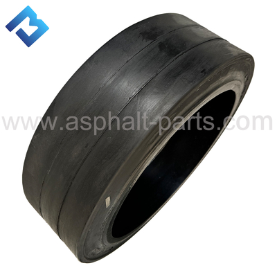 2453827 W50H إطارات صلبة الإطارات الأمامية العجلات الأمامية الصلبة لأجزاء احتياطية لآلات طحن الطرق