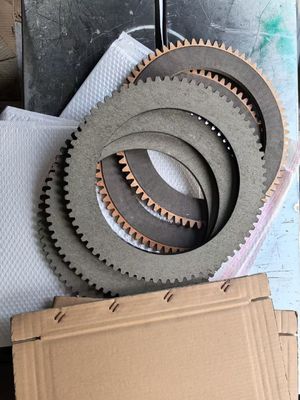 قرص القابض لآلة الطحن BM2000/60، قرص القابض لمحرك أسطوانة الطحن لآلة الطحن، رقم القطعة 82243 2445315